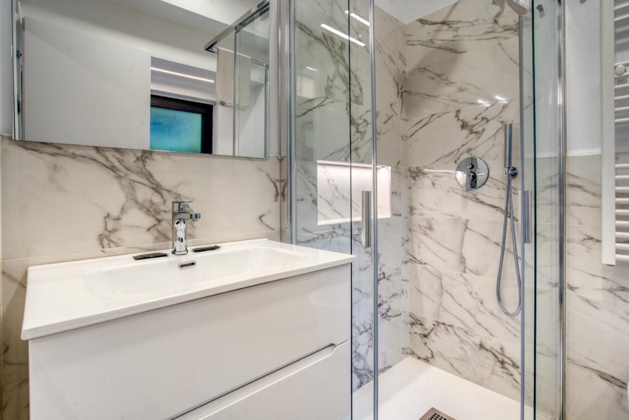 Appartamento Suzzani 273 Milano