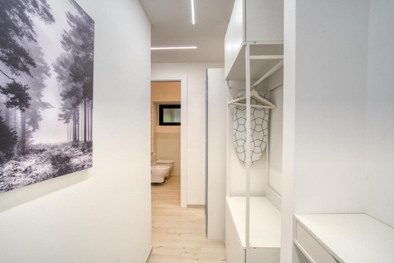 Appartamento Suzzani 273 *