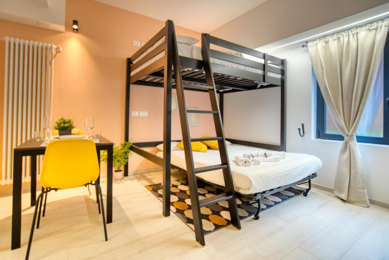 Suzzani 273 Appartamento Milano