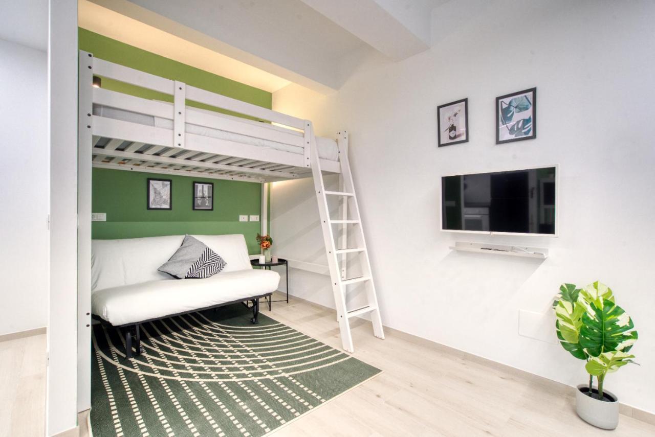 Appartamento Suzzani 273 *